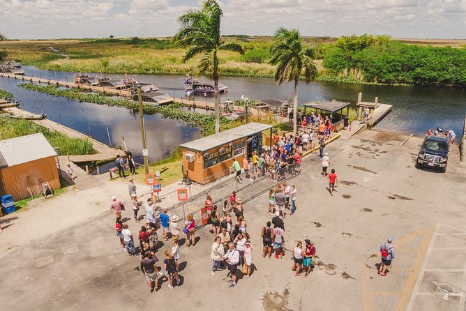Everglades VIP Airboat Tour With Transportation Included - Experience Overview