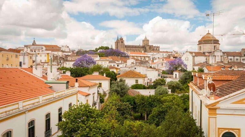 Évora Full Day Tour on a Luxury Mercedes - Discovering Évora: A City Frozen in Time