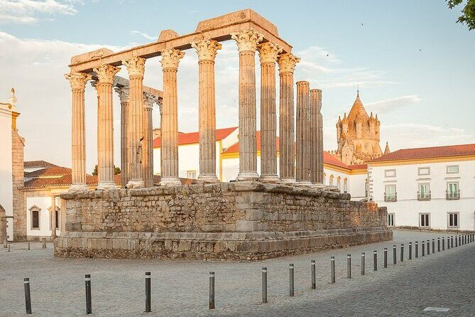 EVORA & MONSARAZ FULL-DAY PRIVATE TOUR with winery, cork & gourmet tavern - An In-Depth Look at the Itinerary