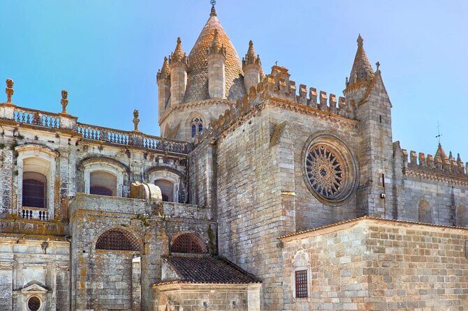 Évora Private Tour - Cork Factory Visit Included - A Detailed Look at the Tour Experience