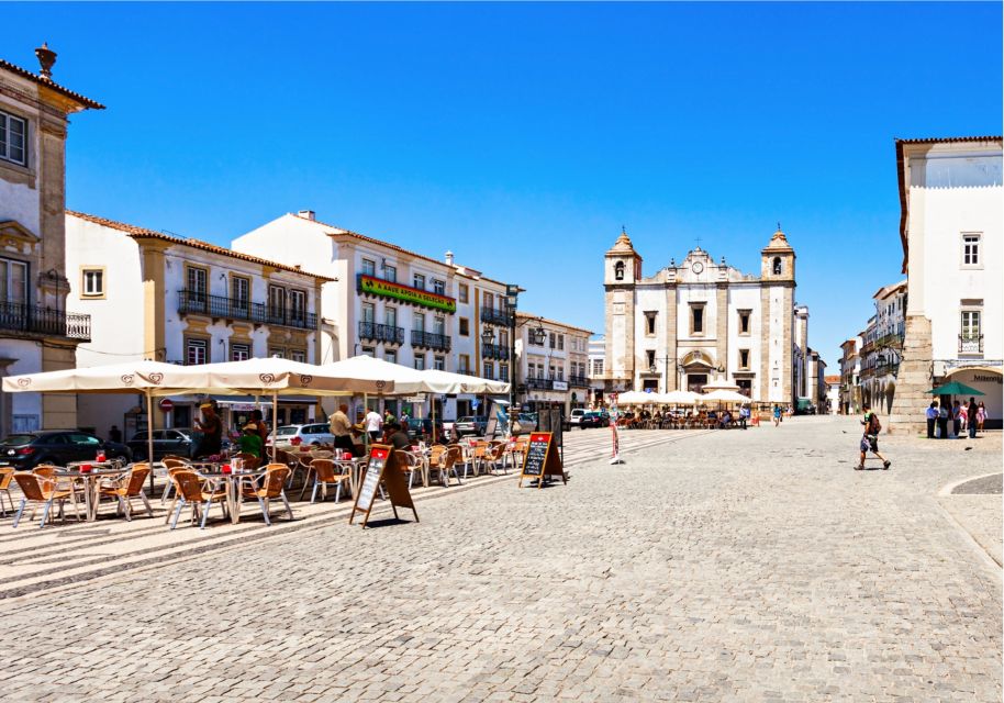 Évora Scavenger Hunt and Sights Self-Guided Tour - Tips for an Enjoyable Experience