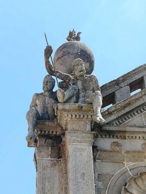 Évora With Love Walking Tour - Taking in Local Culture