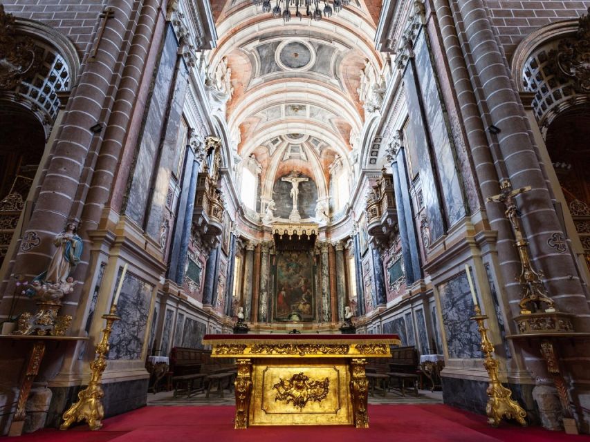 Évora With Wine Tasting - Full Day Private Tour - Pickup and Drop-off