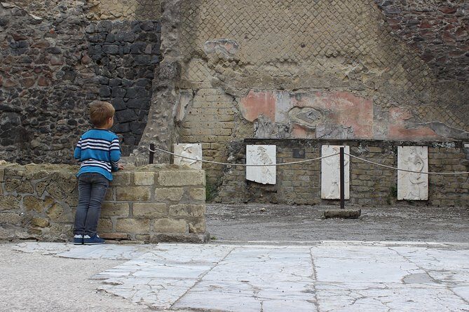 Excavations of Herculaneum. Tour guide and skip-the-line ticket - The Sum Up