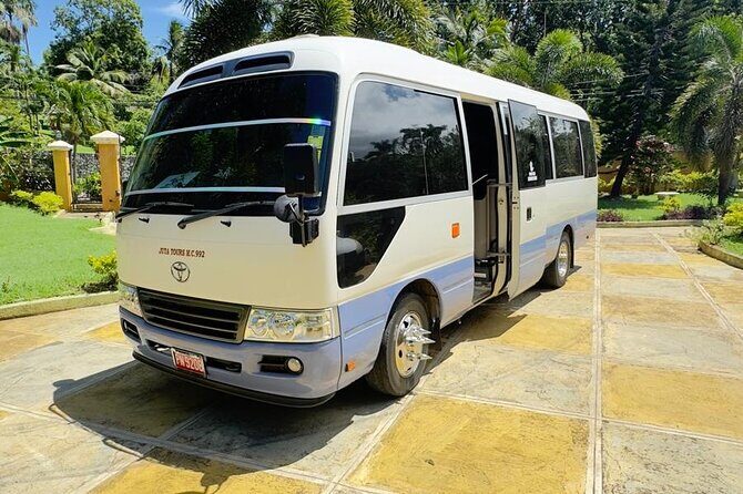 Excellence Oyster Bay Resort Airport Transportation Service - Who Is This Transfer Best Suited For?