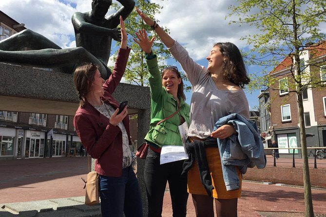 Exciting Murder Mystery - Interactive city walk in Hamburg - The Highlights and Possible Drawbacks