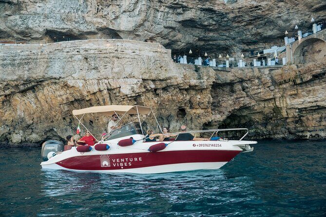 Exclusive 1,5-Hour Private Boat Tour in Polignano a Mare - Detailed Review of the Tour Experience