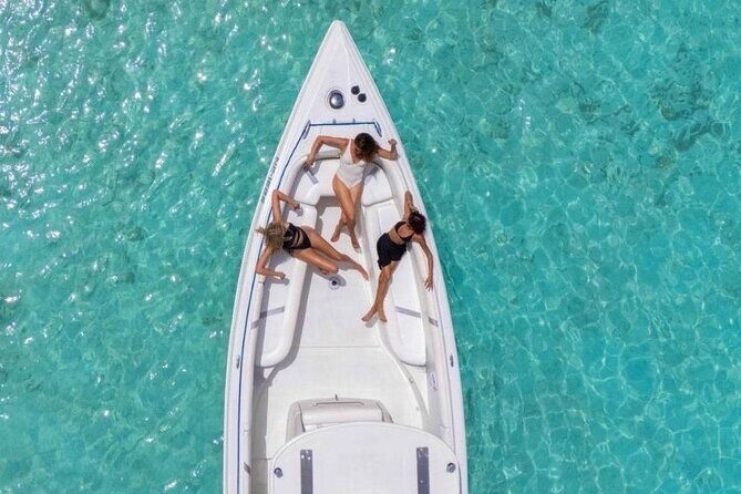 Exclusive 38ft Yacht Charter Experience in Klein Curaçao - The Itinerary in Detail