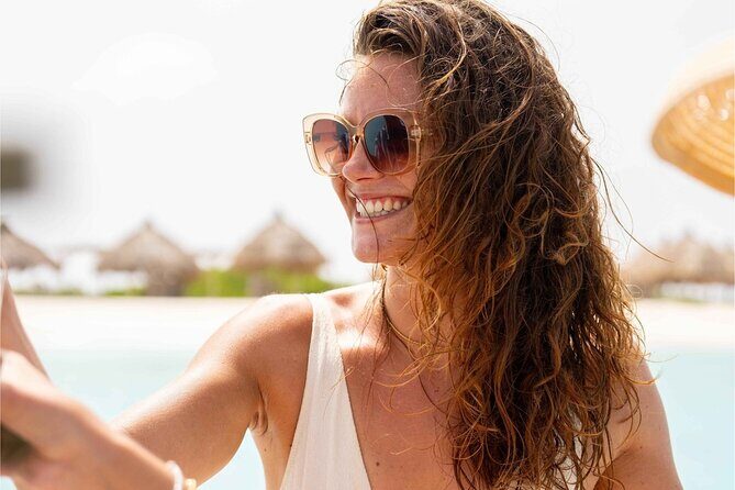 Exclusive 38ft Yacht Charter Experience in Klein Curaçao - The Sum Up