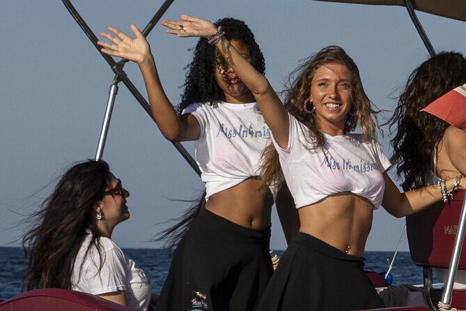 Exclusive 4,5-Hour Private Boat Tour in Polignano a Mare - The Itinerary: A Full Day of Discovery