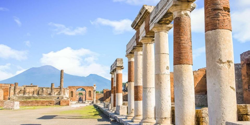 Exclusive and Private Pompeii Tour - Accessibility and Group Size