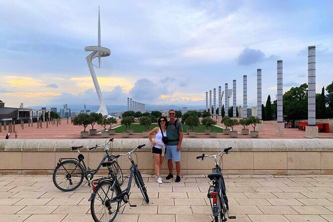 Exclusive Barcelona Bicycle Food tour: 6 neighbourhoods + food - An In-Depth Look at the Experience
