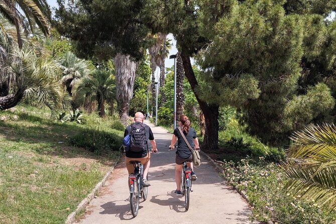 Exclusive Barcelona Bicycle Food tour: 6 neighbourhoods + food - Who Would Enjoy This Tour?