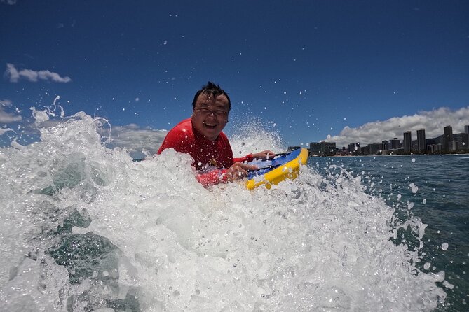 Exclusive Bodyboarding Group Lesson With Waikiki Courtesy Shuttle - What to Bring for Your Bodyboarding Lesson