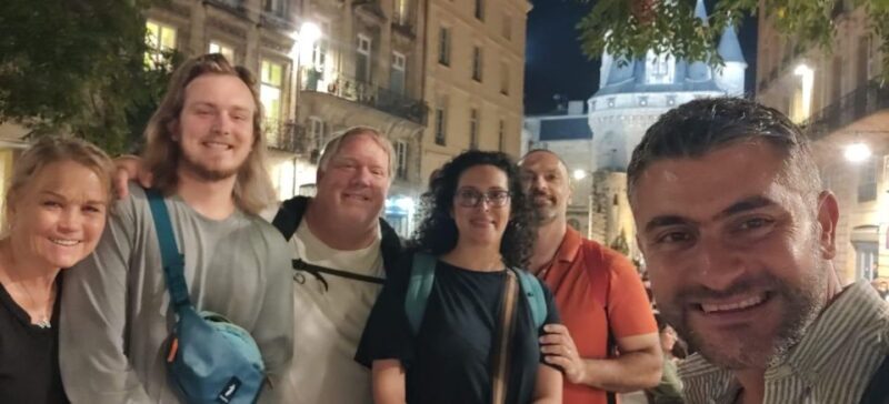 Exclusive! Bordeaux: Nighttime Highlights Walking Tour - Bordeauxs Vibrant Nightlife Exploration