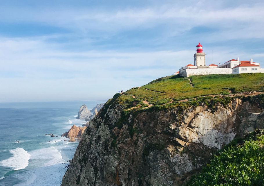 Exclusive Car Tour Sintra-Pena Palace, Cape Roca, Cascais - Sintra Discovery