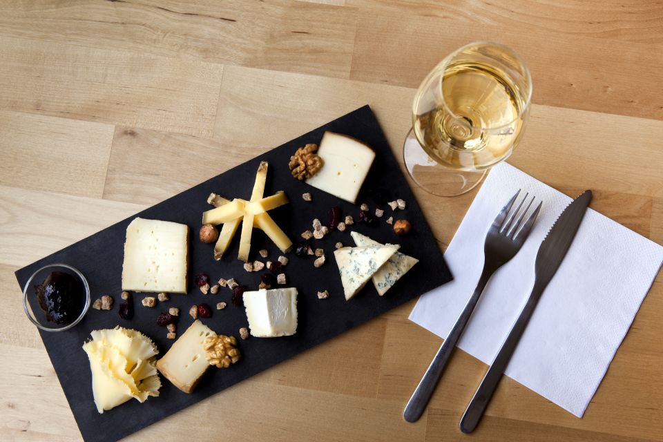 Exclusive Classic Wine Tour - Tour Overview
