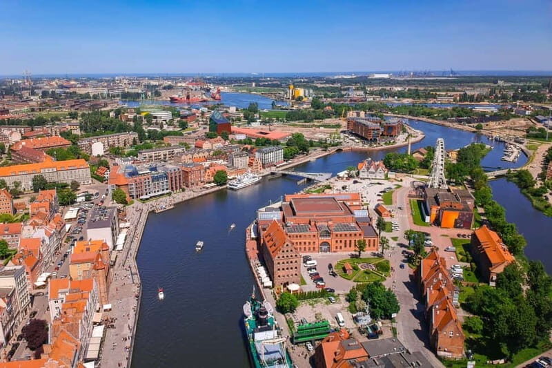 Exclusive cruise with a glass of prosecco from Gdansk to Hel - Exploring the Route: What You Can Expect