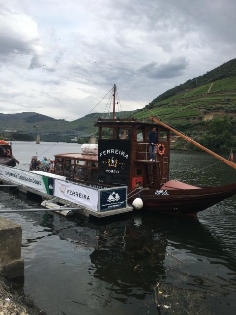 Exclusive Douro Valley Tour in a 4x4, No Rush at All - Picnic and Wine Tasting Experience