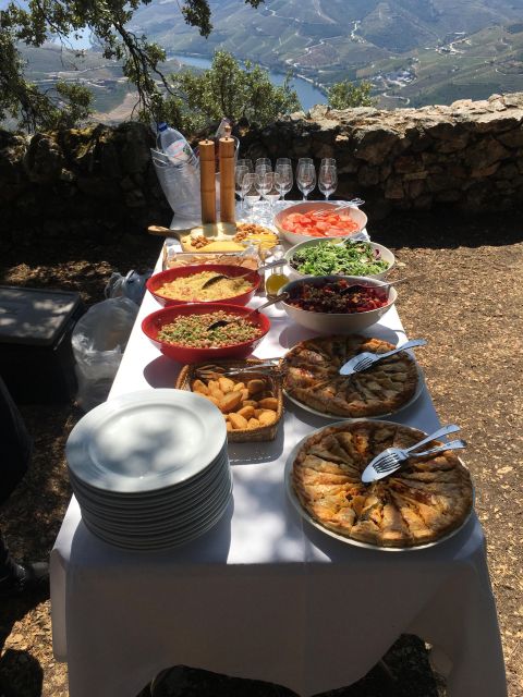 Exclusive Douro Valley Tour in a 4x4, No Rush at All - Scenic Cruise on the Douro River