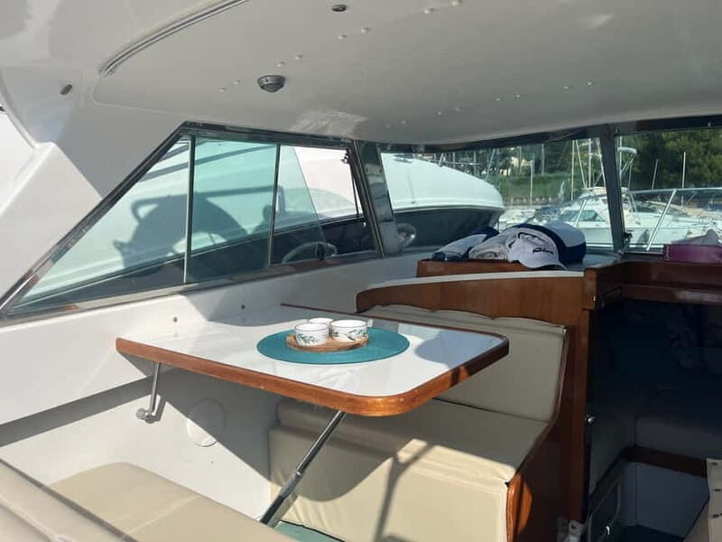 Exclusive excursion on a Riva Yacht - A Luxury Yacht Experience with Authentic Charm