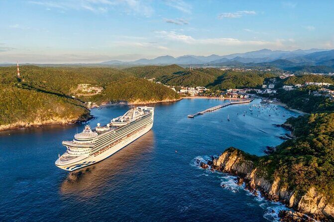 Exclusive Fullday Tour of San Agustín & 9 Bays of Huatulco (8 hr) - Who Should Consider This Tour?