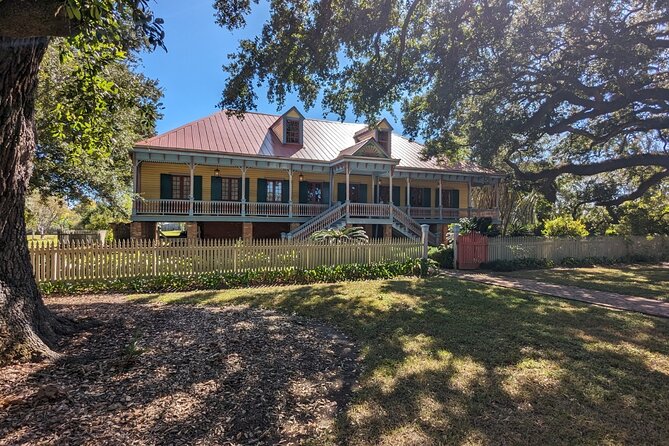 Exclusive Journey Through Louisianas Historic Plantations - Unraveling Plantation Narratives