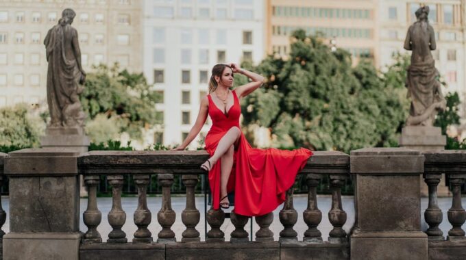 Exclusive Luxury Dress Photoshoot in Barcelona - Booking and Payment
