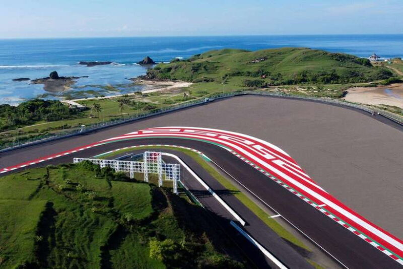 Exclusive Mandalika Tour: Cultural & Scenic Adventure - The Excitement of Mandalika Circuit