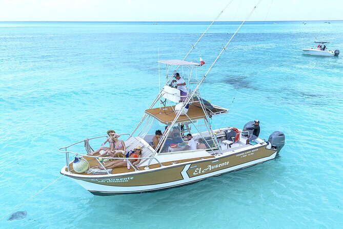 Exclusive Private Boat to El Cielo - Why Consider a Private Boat Tour in Cozumel?