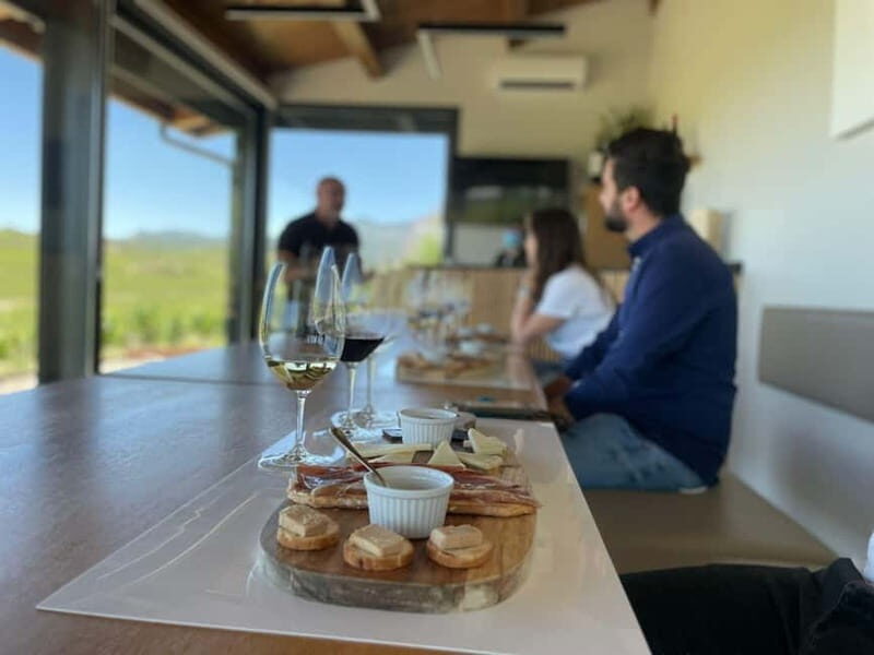 Exclusive Private La Rioja Day: Visit 2 Premium Wineries - Key Points  