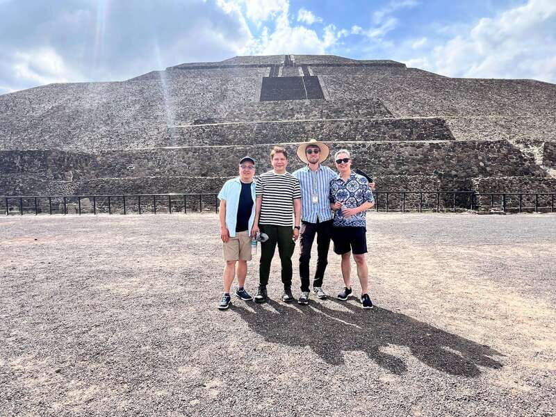 Exclusive private tour of the pyramids with a European guide in Mexico City - Exclusive Private Tour of the Pyramids with a European Guide in Mexico City