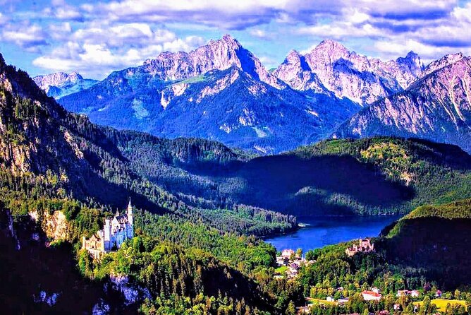 EXCLUSIVE Skip-The-Crowds Neuschwanstein and Linderhof Castle Tour From Munich Incl. TICKETS - Pricing and Booking
