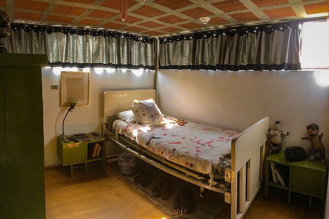 EXCLUSIVE TOUR Frida Kahlo-Diego Rivera Studio House small groups - Authenticity and Cultural Significance