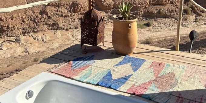 Exclusive Transfer From Marrakech to Agafay Desert - Driver and Language Capabilities