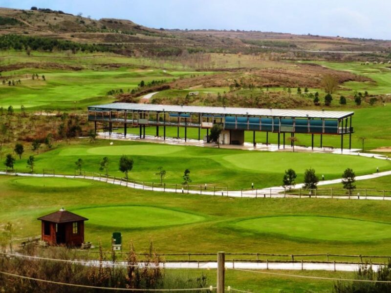 Exclusive Vineyard Golf: La Rioja and Basque Country - Booking and Availability
