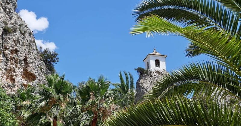 Excursion to Guadalest and the Magical Fuentes del Algar. From Benidorm - The Charm of Guadalest: A Village Frozen in Time