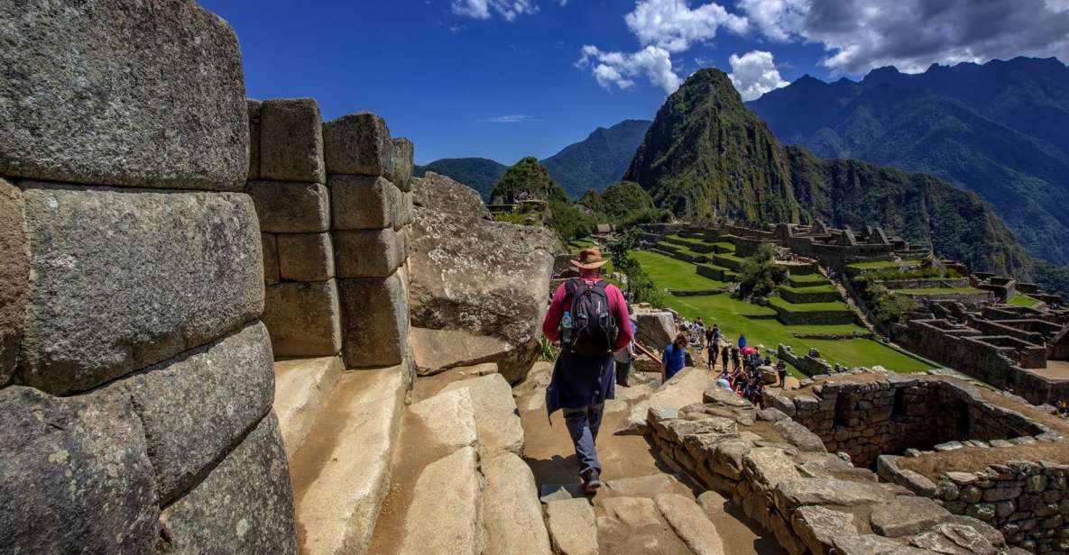 Excursion to Machu Picchu and Laguna Humantay - 4 Days 3 Nights - Key Points