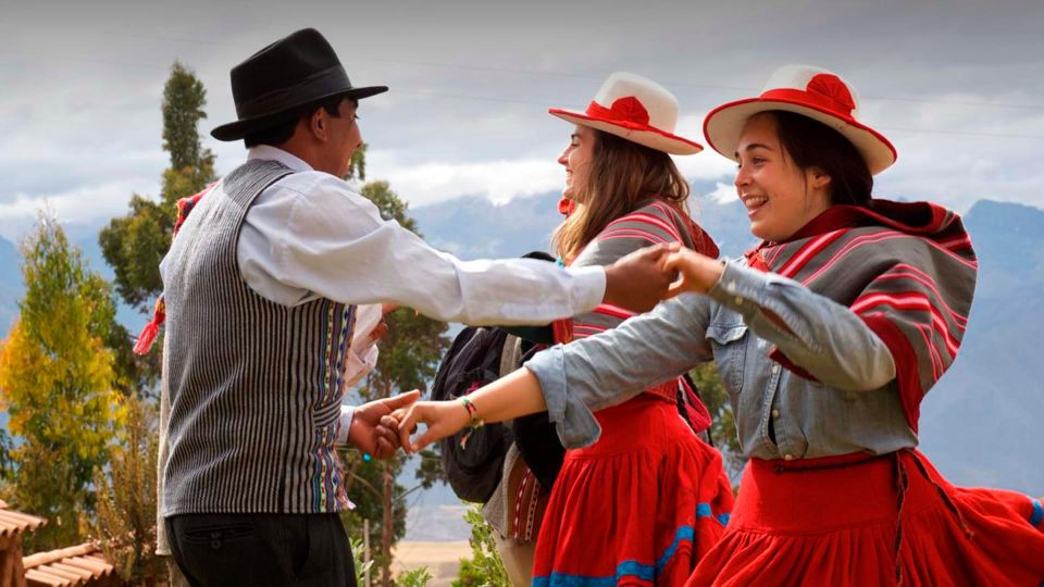 Excursion to Maras With Salt Massage + Moray and Misminay - Community Engagement