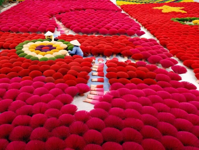 Excursion to Quang Phu Cau Incense Village From Hanoi - Participant Guidelines