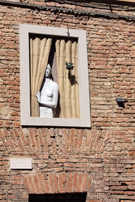 Excursion to Tuscany With Wine Tasting in a Winery From Rome - Nearby Attractions to Explore
