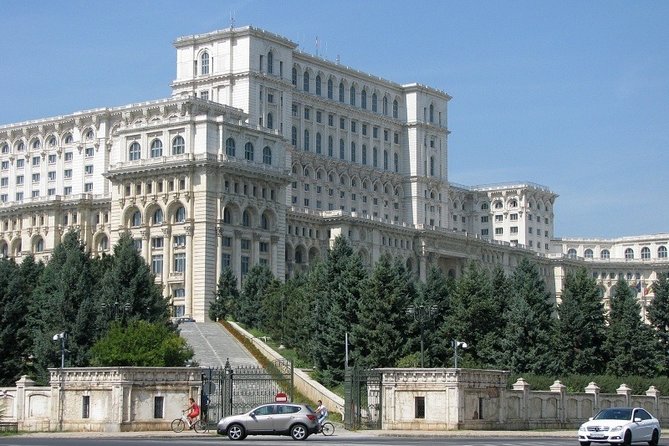 Executive 4 Hours Shared Bucharest City Tour - Small Group Tour - MAX 5 Persons - Tour Overview
