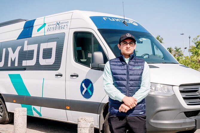 Executive Transportation 10 - 20 People in Puebla - Key Points