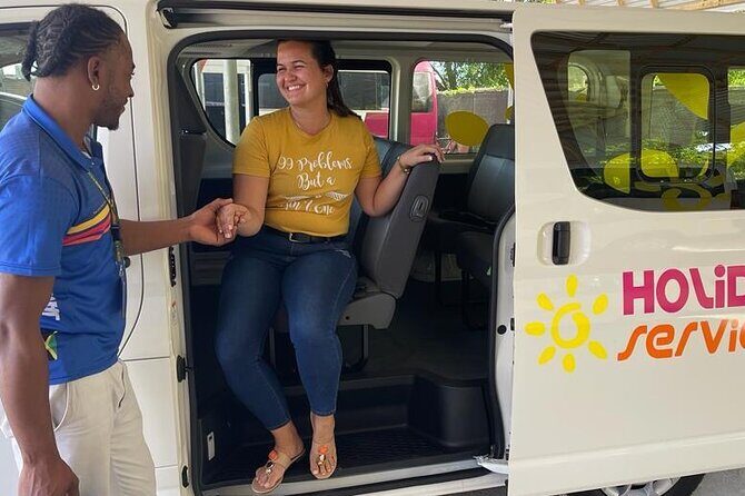 Exhilarating Dunn's River Falls Guided Tour from Ocho Rios hotels - Authenticity and Community Feedback