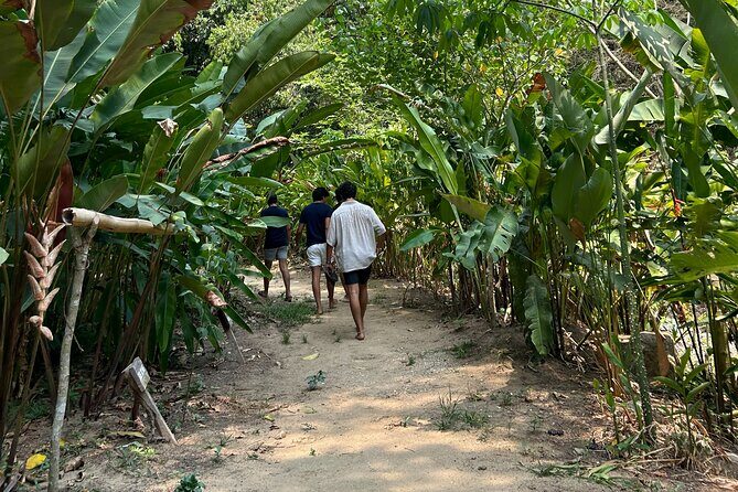 Exotic Garden EN Rancho Ecoturístico - An Introduction to the Tour Experience