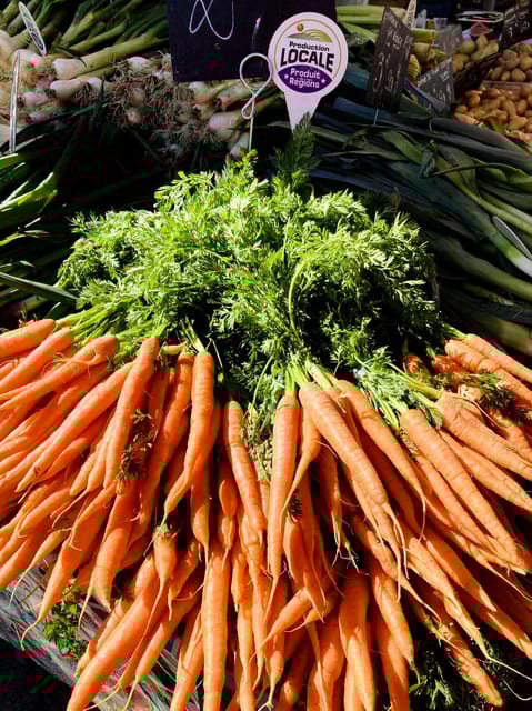 Experience a Farmers Market With an Ex-Chef & Sommelier - Savoring the Food Tastings