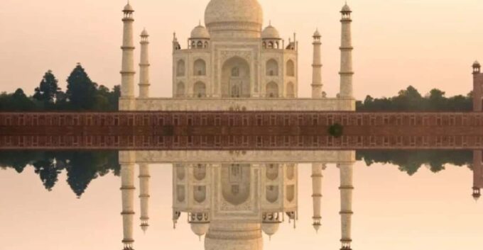 Experience Agra: One-Day Tour Package From Delhi - Dining Experience in Agra