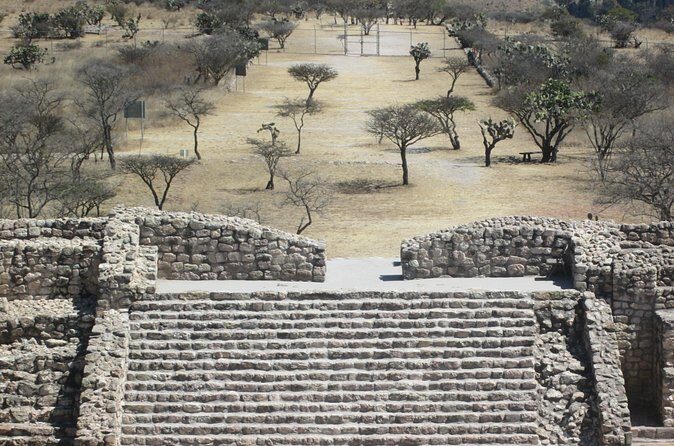 Experience an Archeological Tour in Cañada de la Virgen - Practical Tips