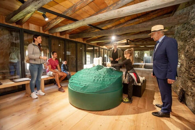 Experience Heinfels Castle: Guided tour through the medieval castle - Key Points