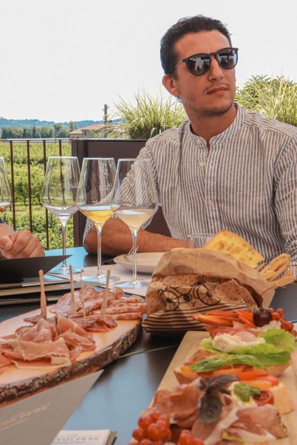 Experience in Valdobbiadene: Winery Tour & Wine Tasting - Tour Highlights